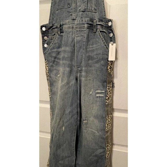 Pilcro Anthropologie The Lex Denim Jean Bib Overalls Camo Animal NEW Womens 27 - Picture 4 of 11